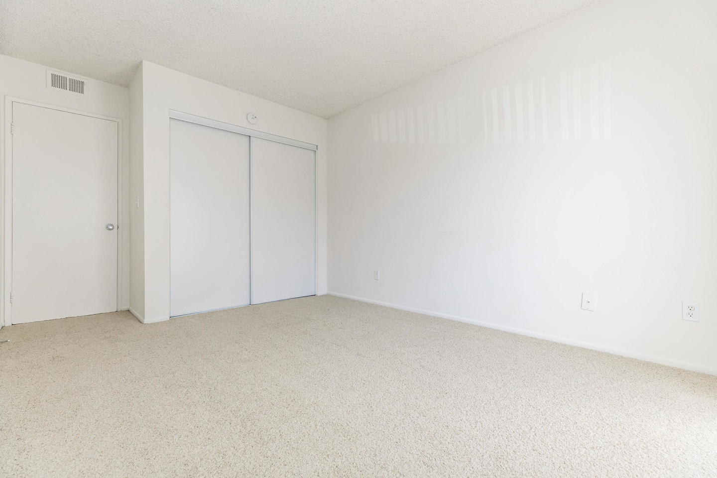 San Carlos & San Juan Apartment Homes Image 42
