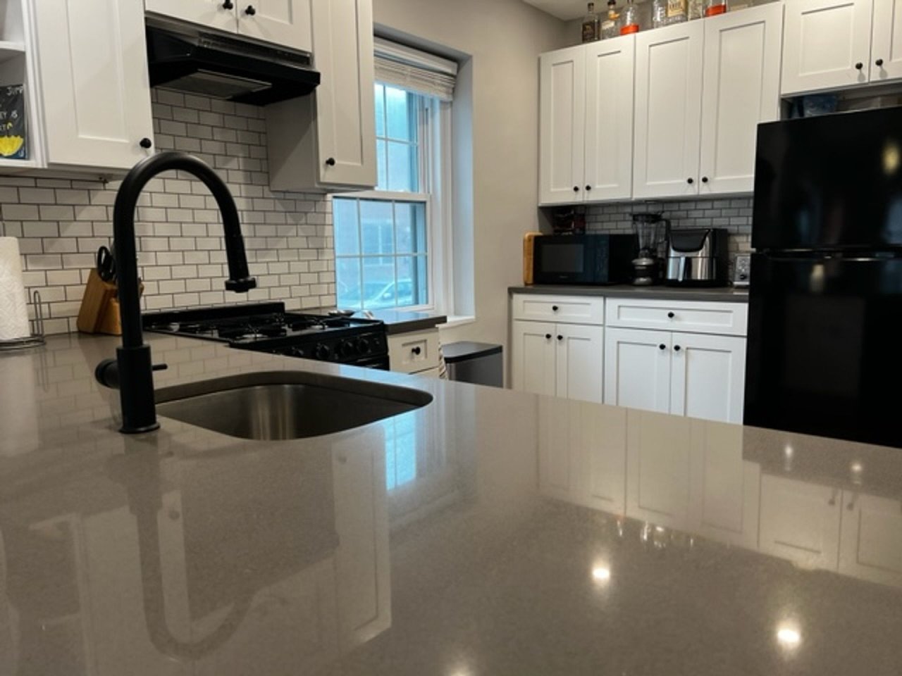 672 Franklin Place E Image 17
