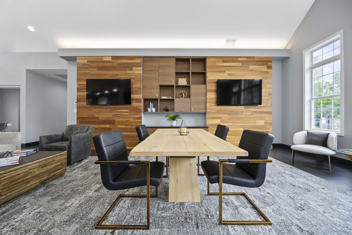 Ivy Hills Place Image 13