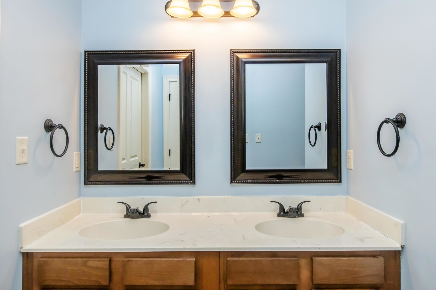 Stonewater Place Image 3