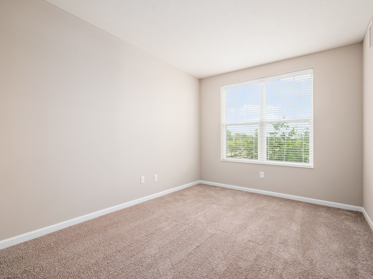 The Heights at Worthington Place Image 7