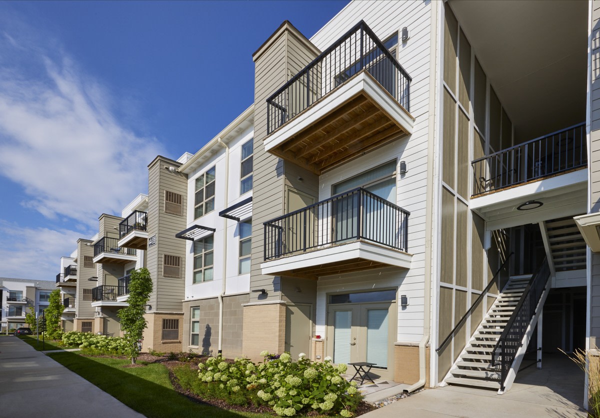 Five Points Apartments Image 2