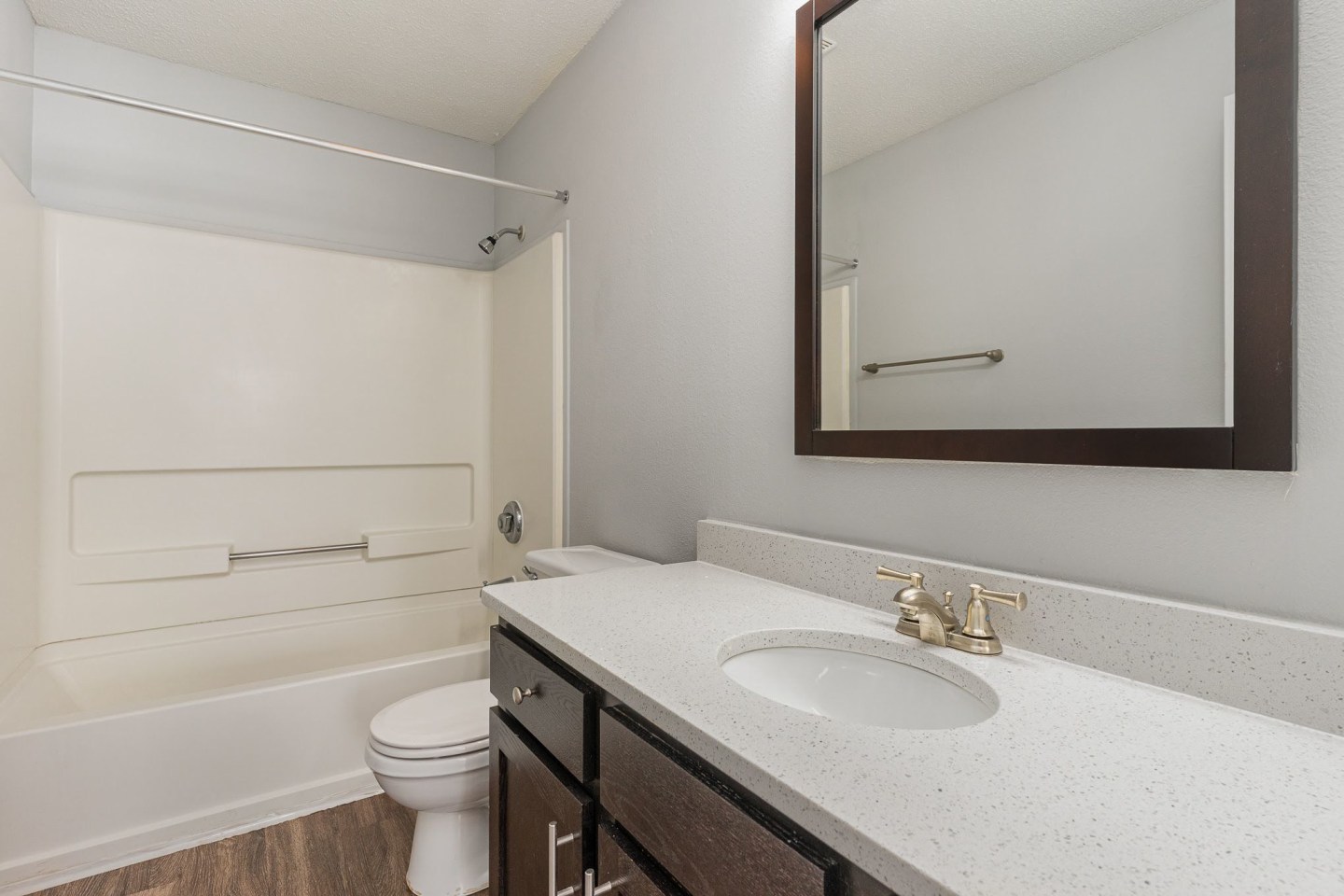 Flintlake Apartments Image 60