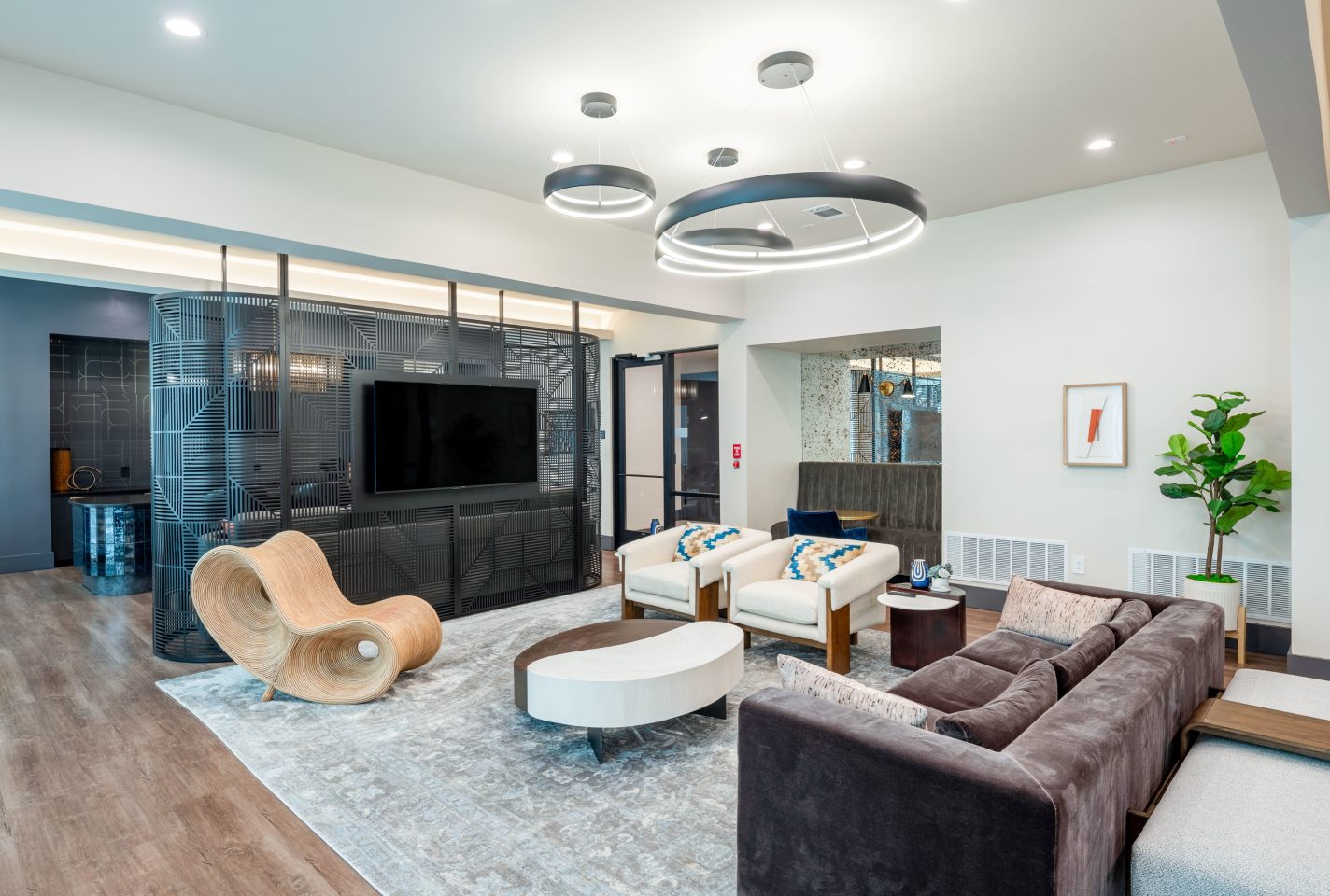 The International at Valley Ranch Image 6