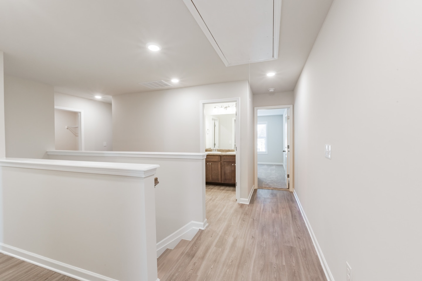 Parkwood Terrace Image 43
