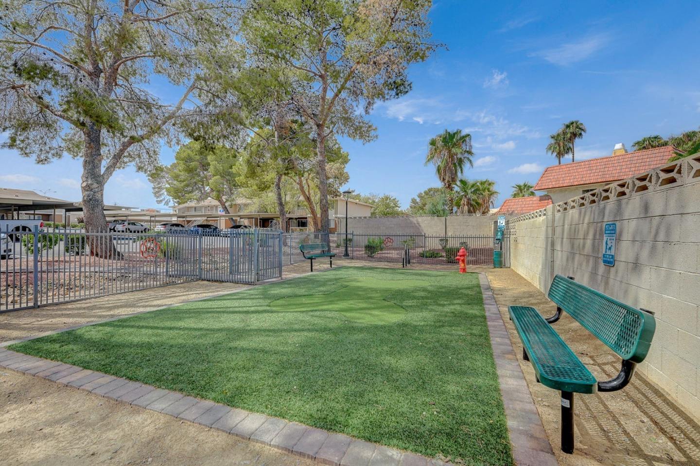 Rosewood Park Image 25