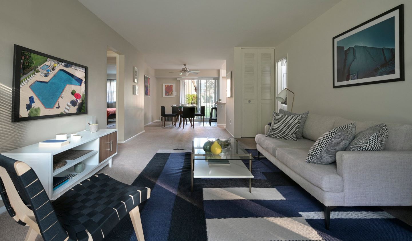 Radwyn Apartments Image 7