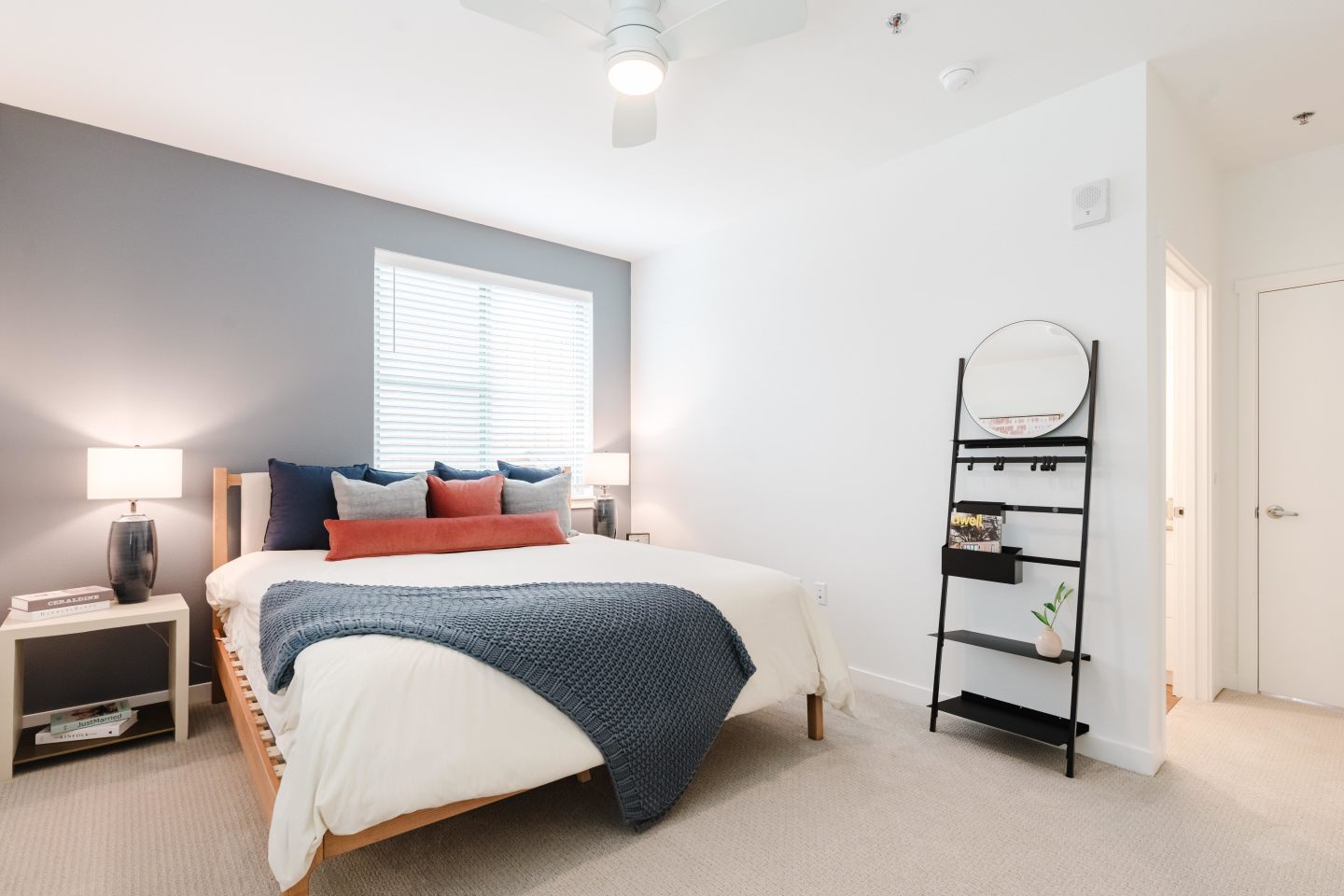 South Ridge Apartments Image 6