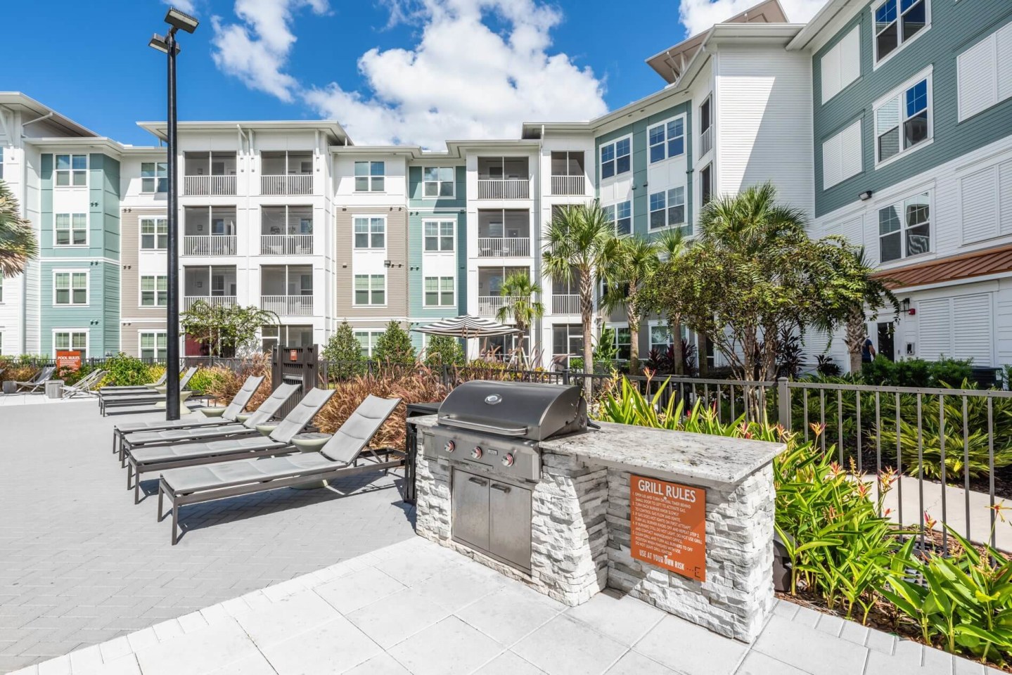 Essex Luxe Apartments Image 40