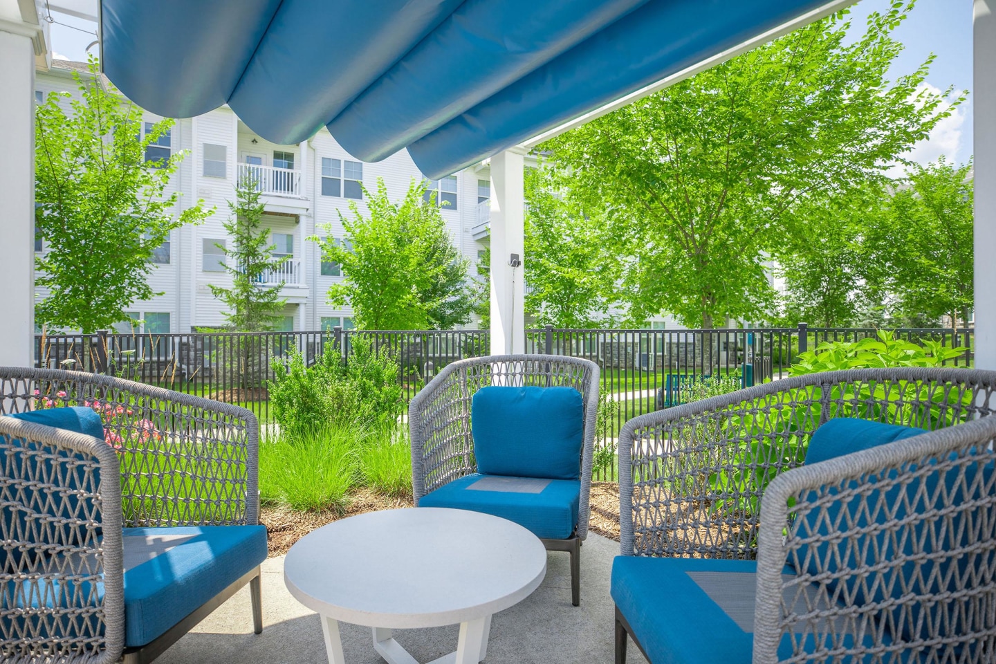 The Pointe at Dorset Crossing Image 9