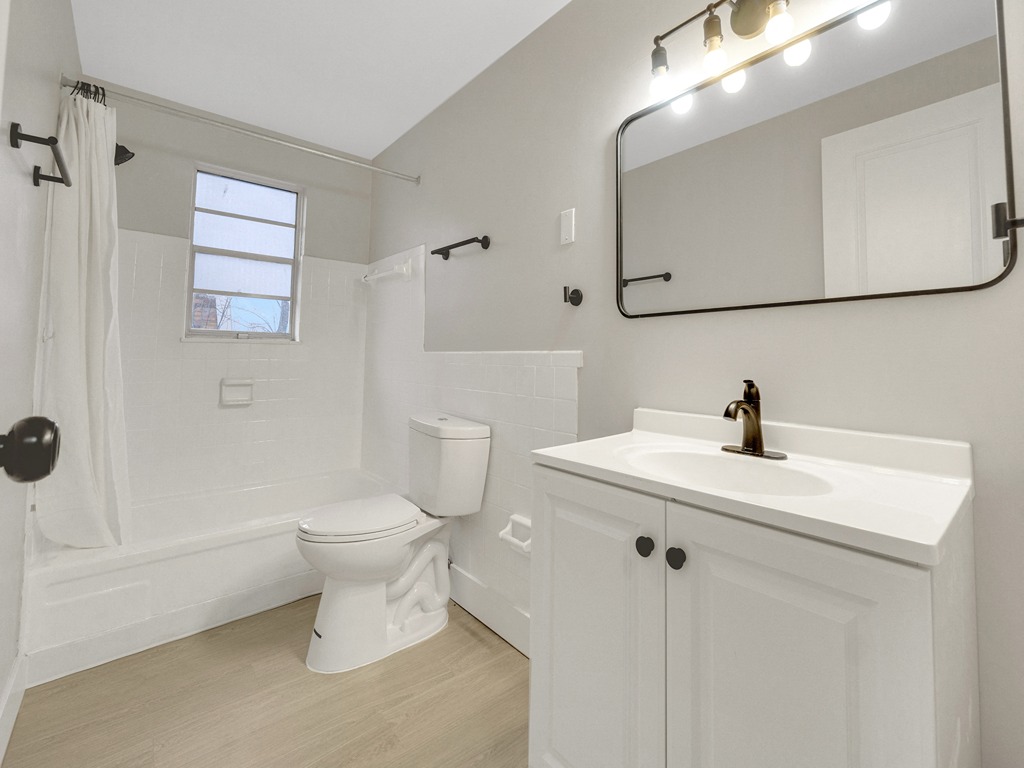 Napa Townhomes Image 8