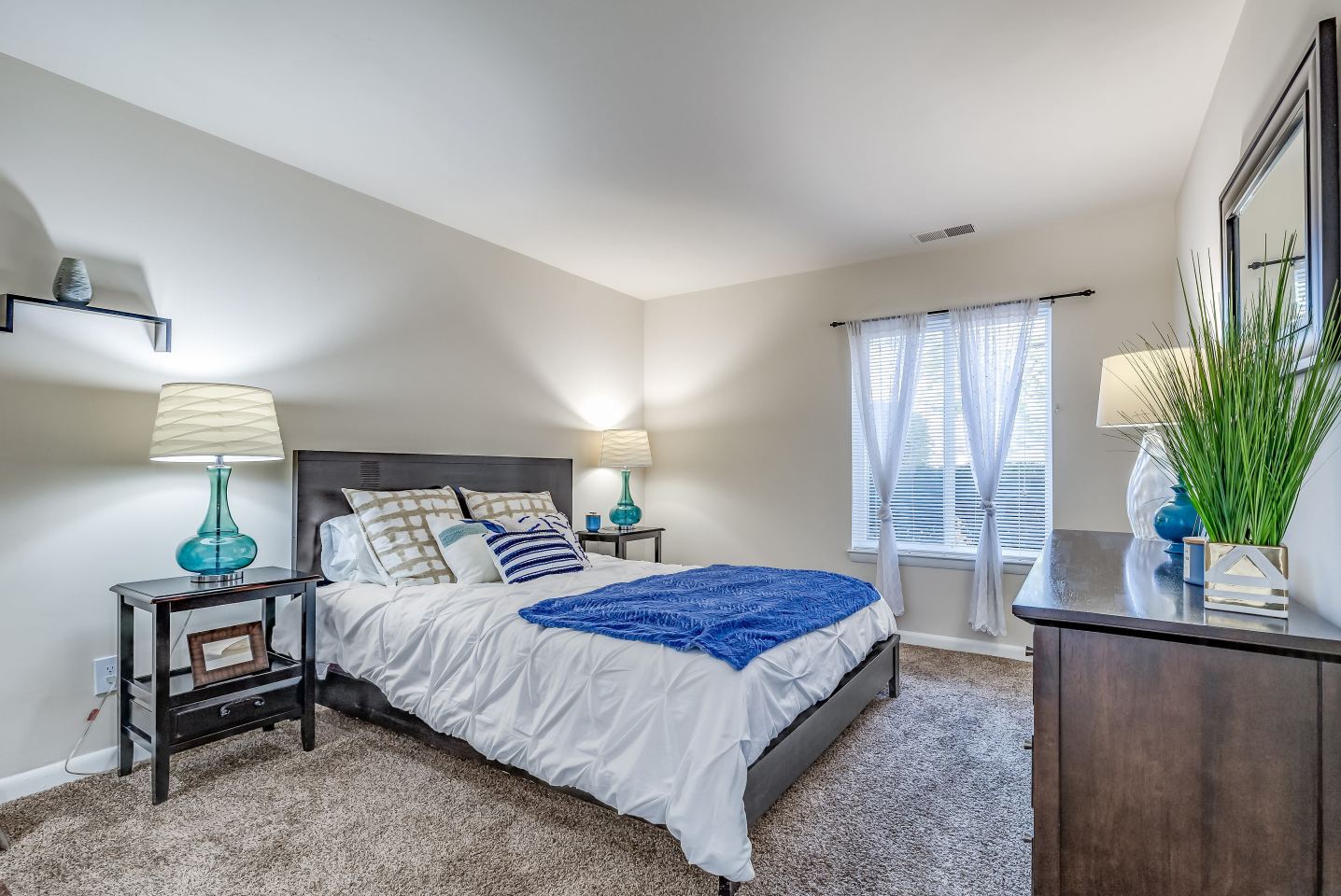 Willowdale Crossing Image 11