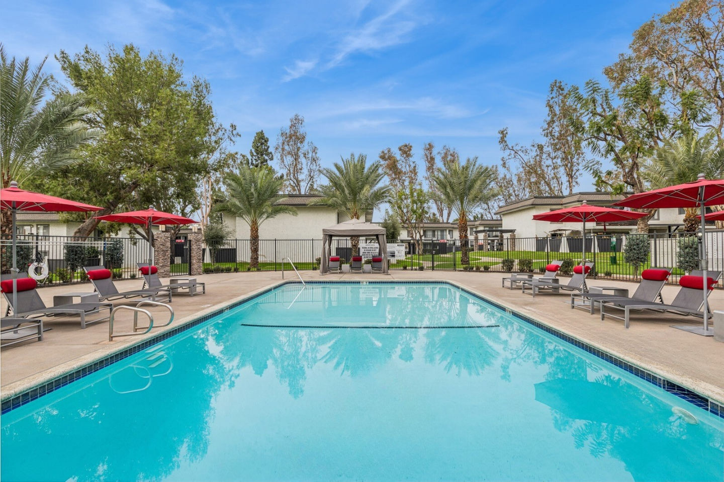 Monte Vista Apartment Homes Image 7