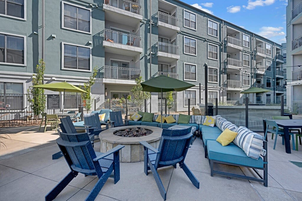 The Metro Apartments Image 11