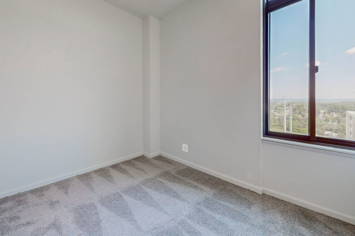 Takoma Towers Image 8