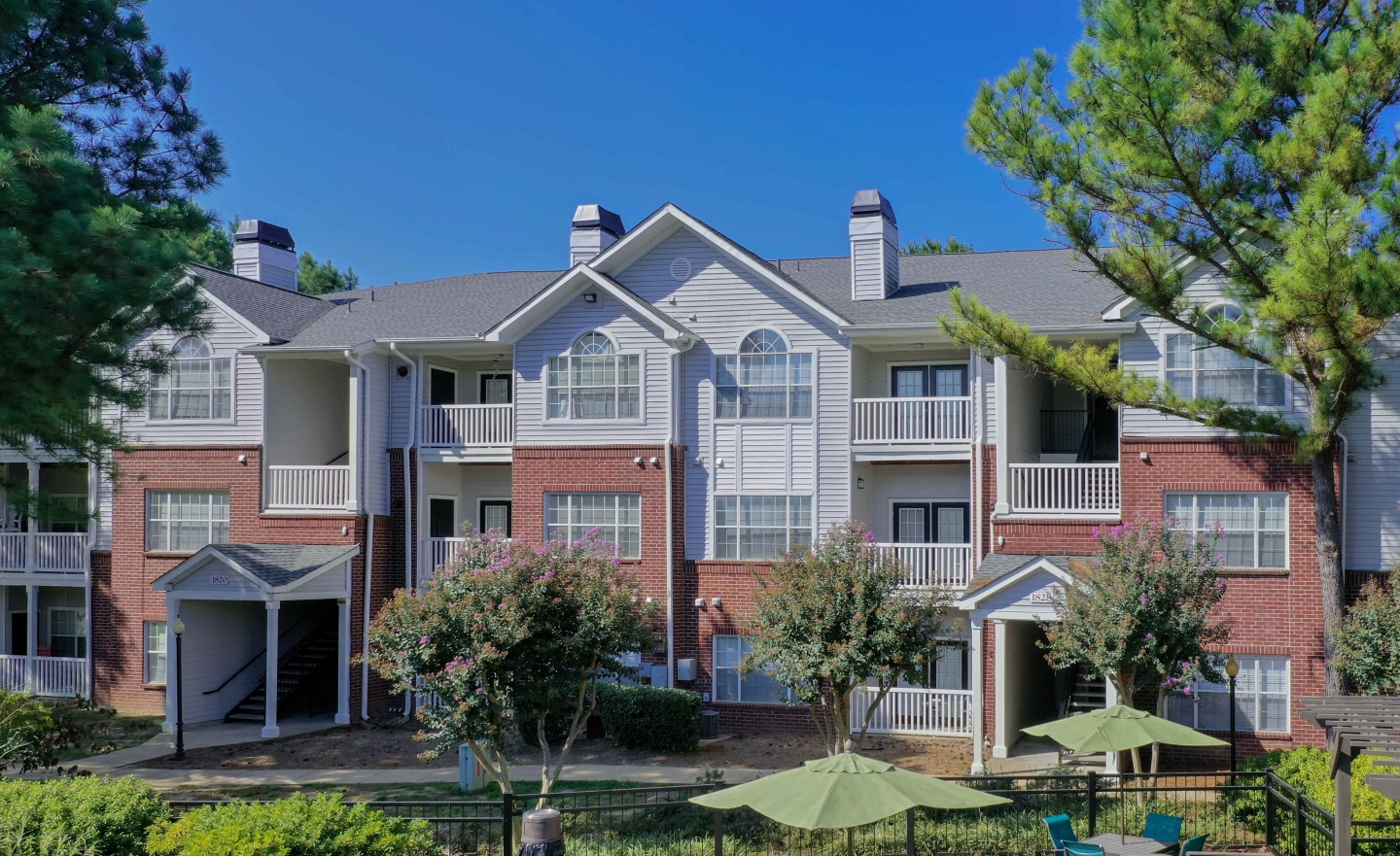 Enclave at Wolfchase Image 23