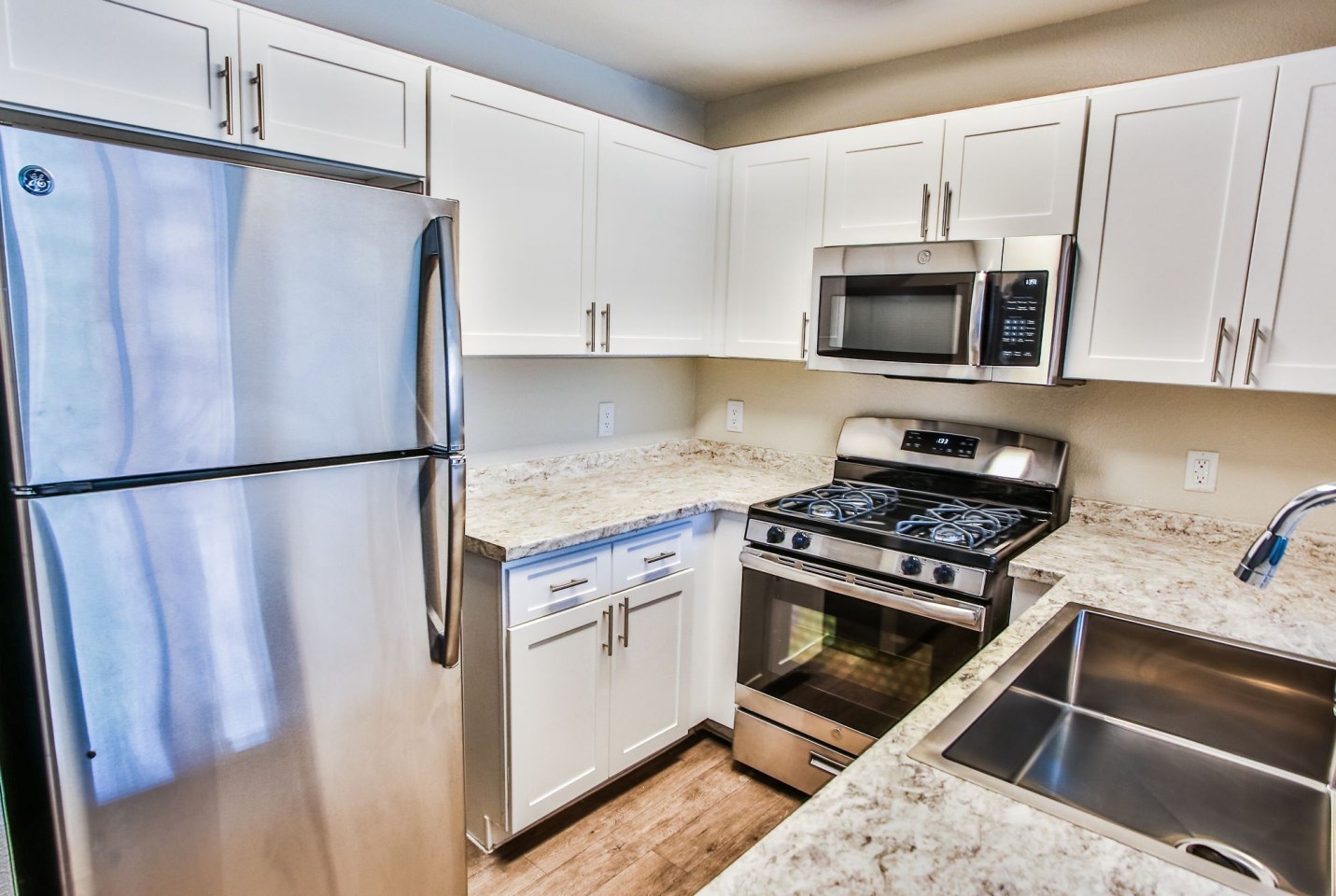 The Lido Apartments - Senior Living Image 16
