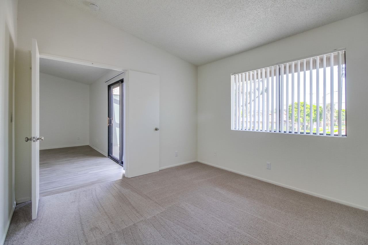 Harbor Cliff Apartments Image 16