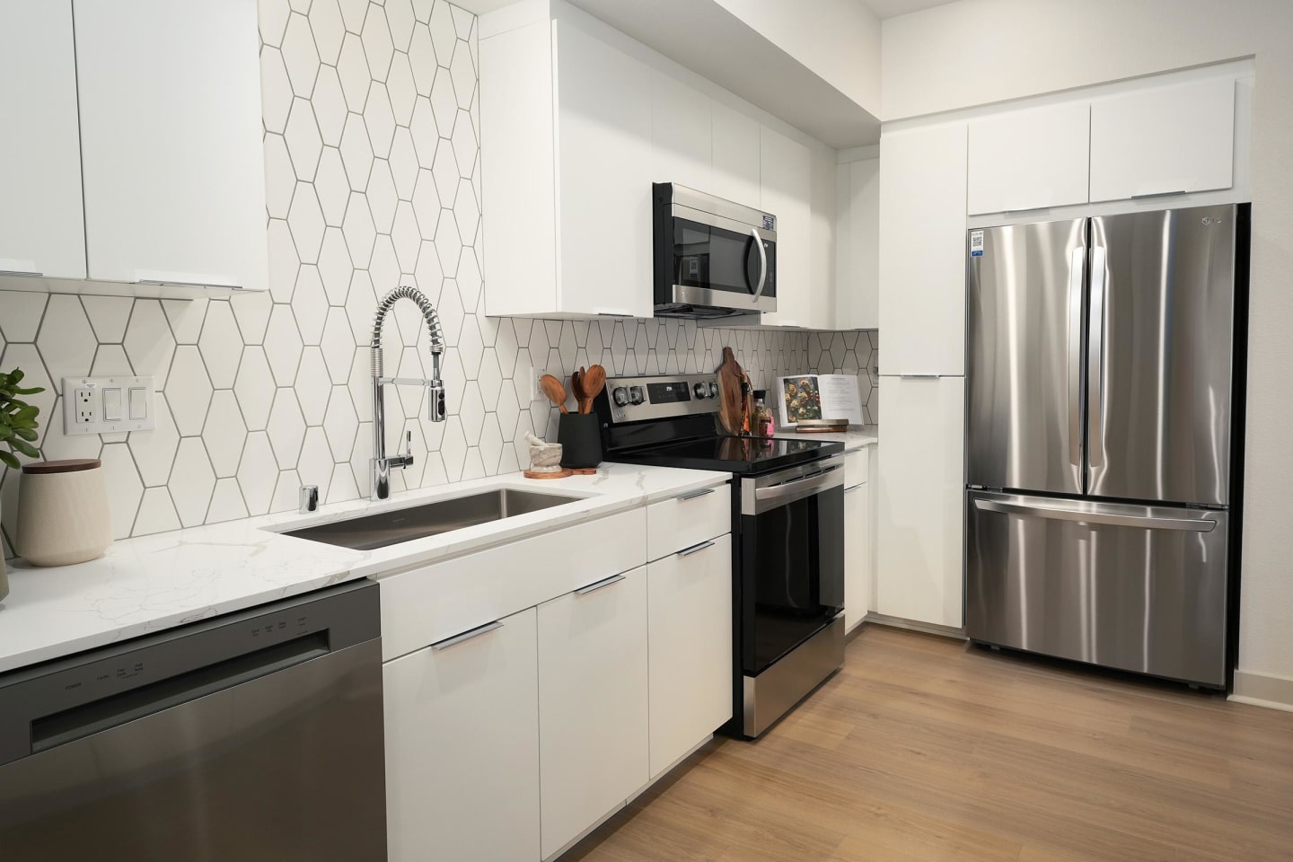 Millennium Apartments Image 14