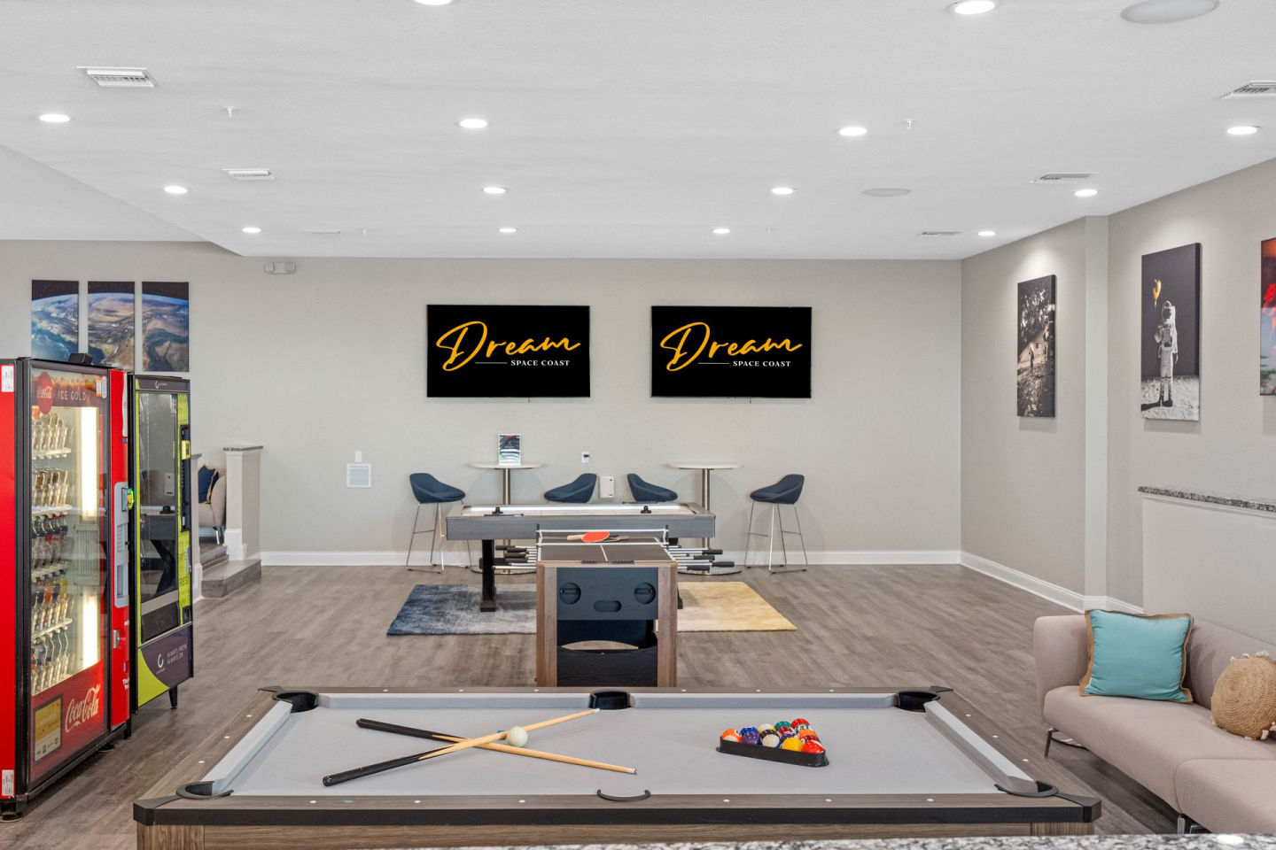 Dream Space Coast Image 15
