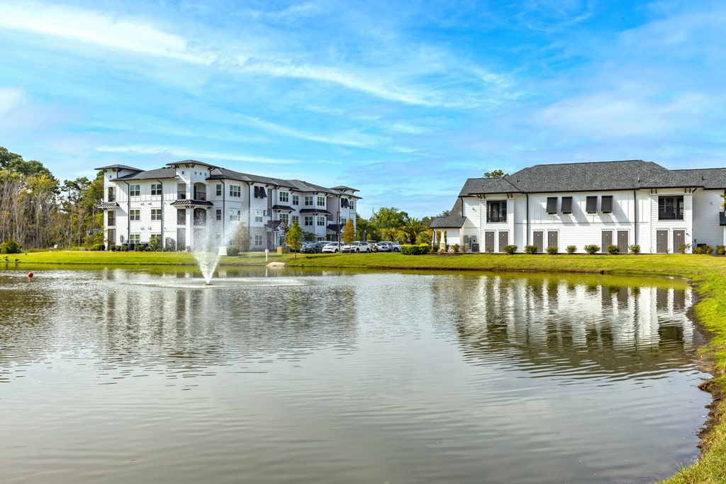 Vintage Amelia Island Apartments Image 50