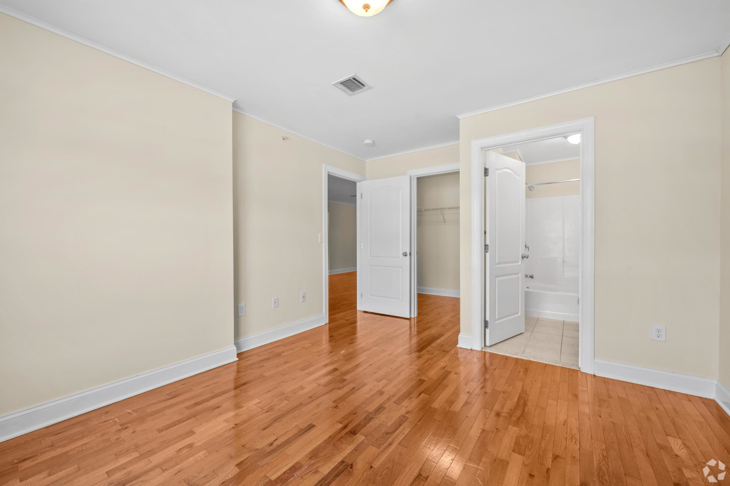 Summit Ridge Luxury Apartments Image 7