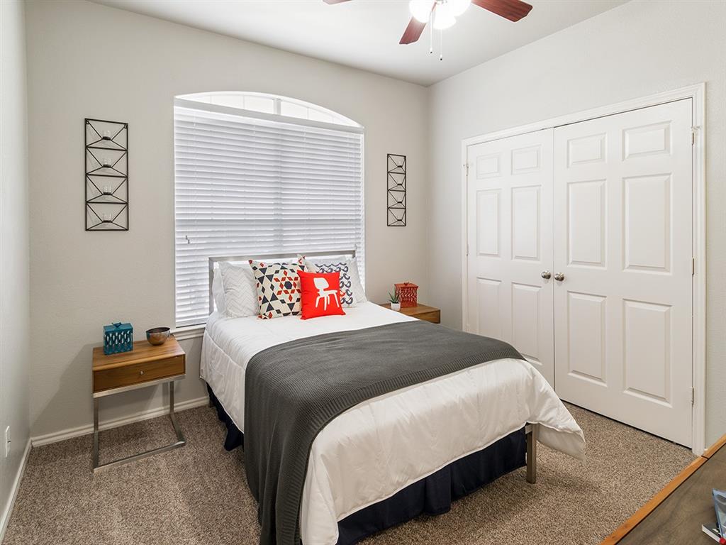 Residences at Holly Oaks Image 7