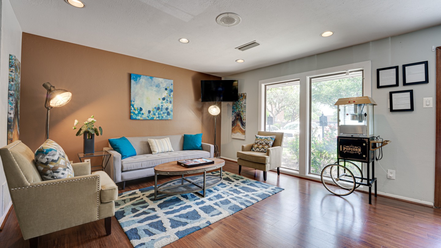Southern Oaks Image 25