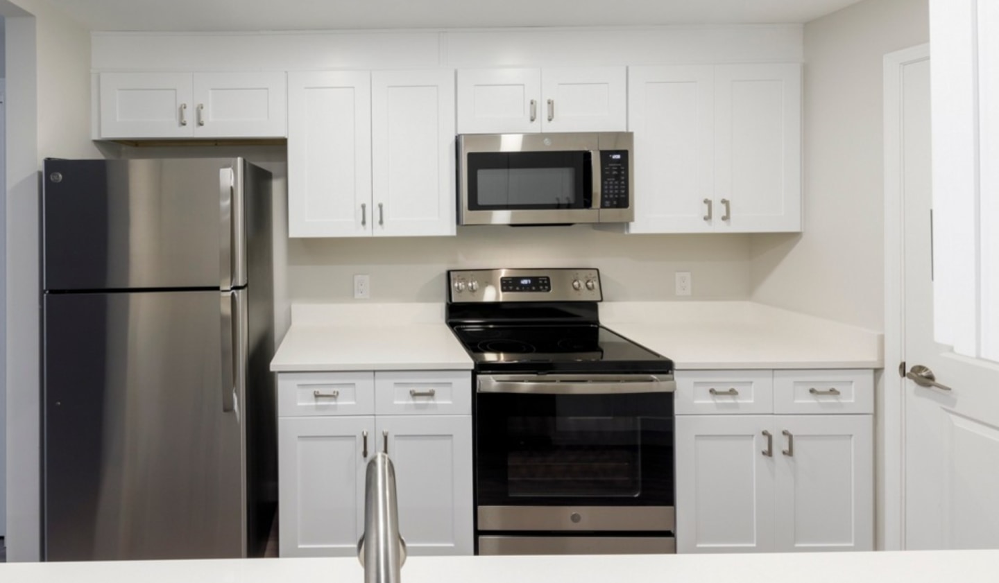 Mariner's Cove Apartments Image 4