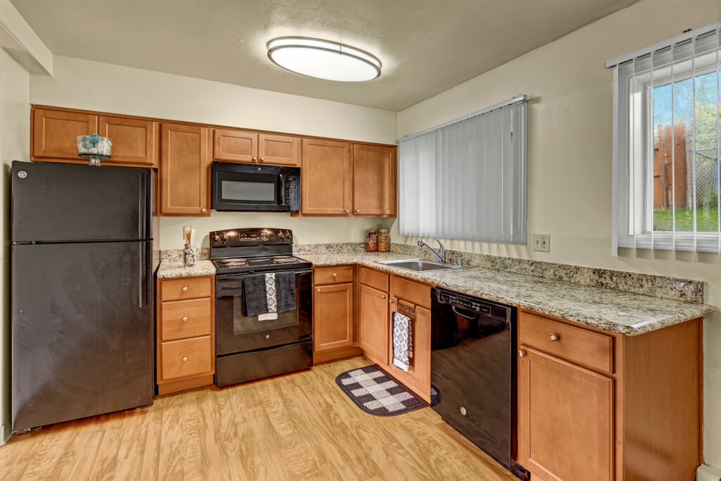 Montclair Apartments Image 1
