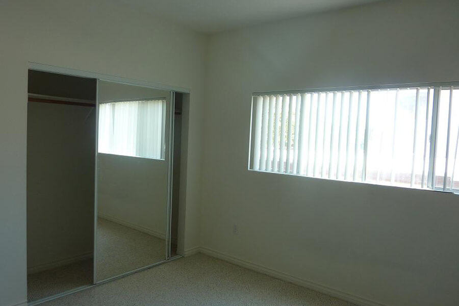 9115 National Blvd Image 12