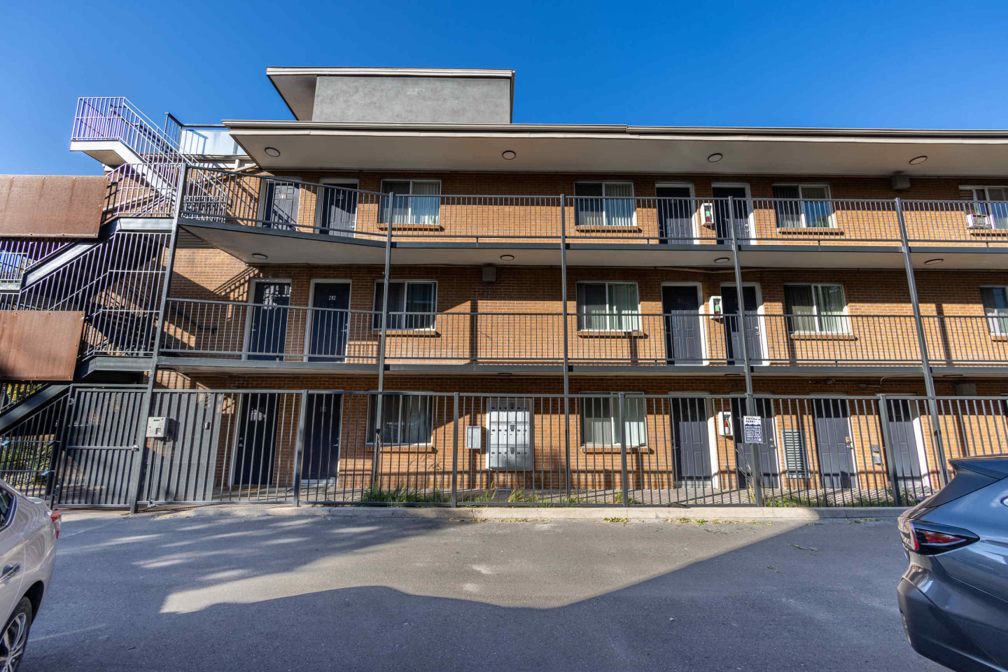 Lofts @ 1418 Image 9