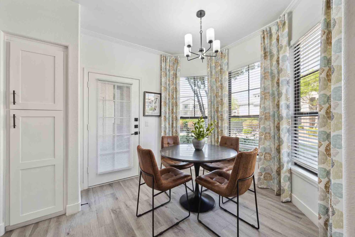 Zone Apartments Image 21