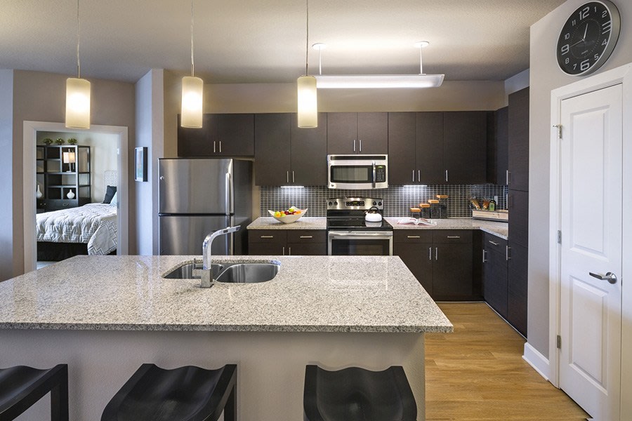 Lake Vue Apartments Image 2