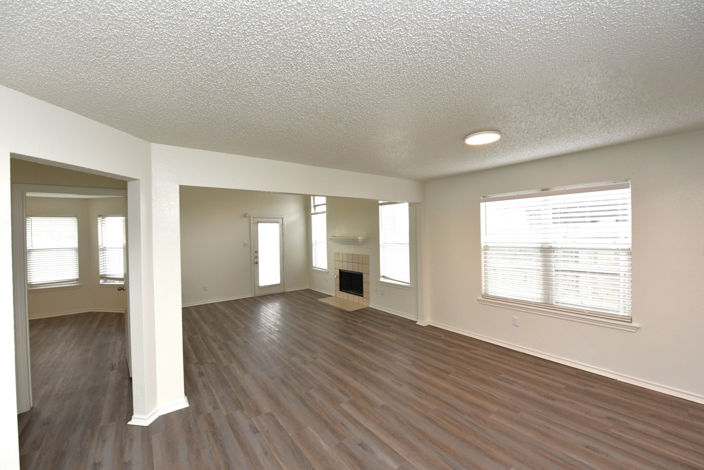 Yorkshire Village Apartments Image 2