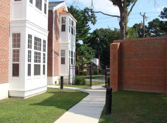 Riverpoint Court Image 7