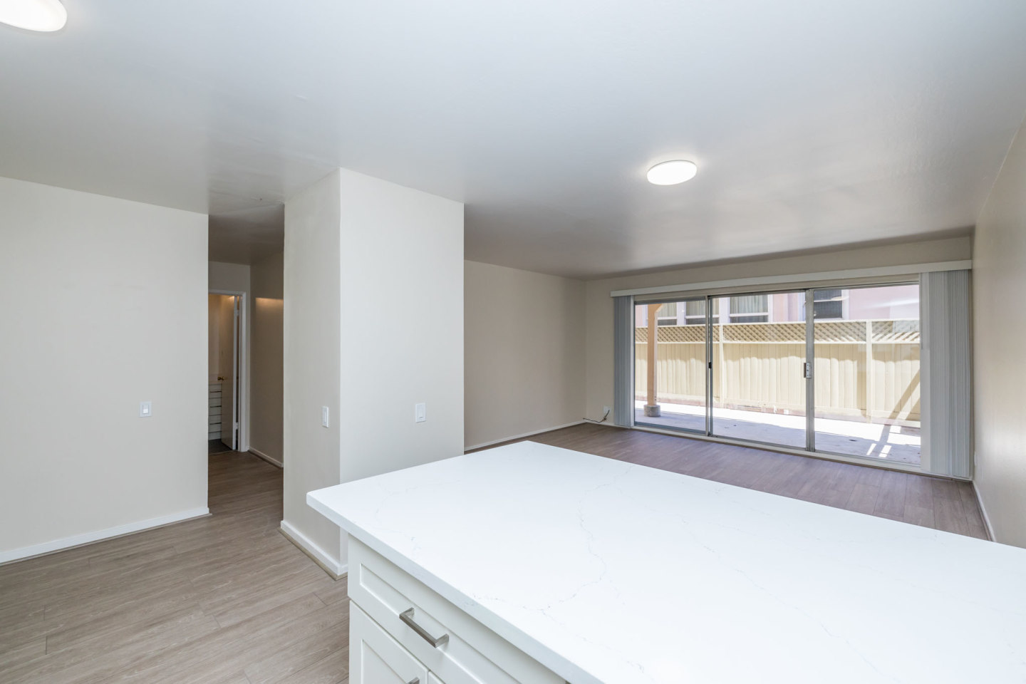 888 Vermont Street Image 35