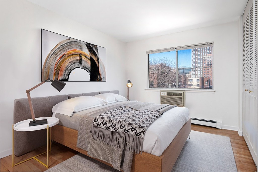 450 West Melrose Image 14