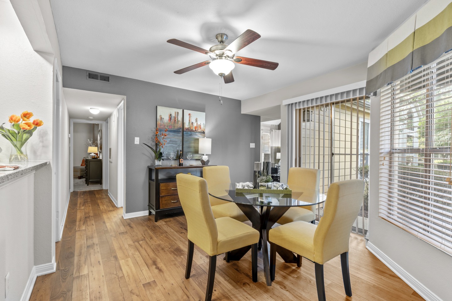 Regency Place Image 17