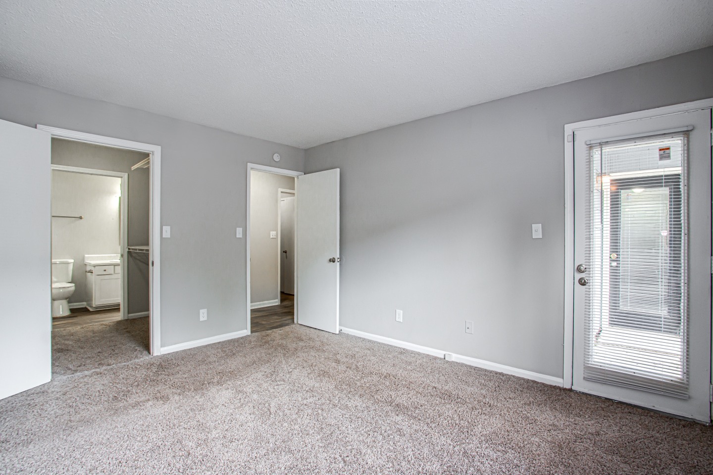 50 Stoneview Image 20