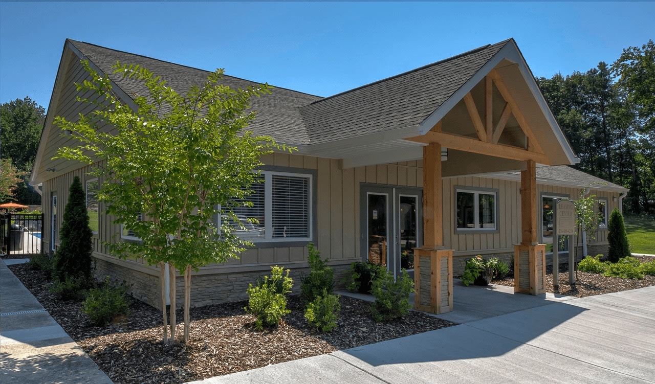 Eastchester Ridge Image 12
