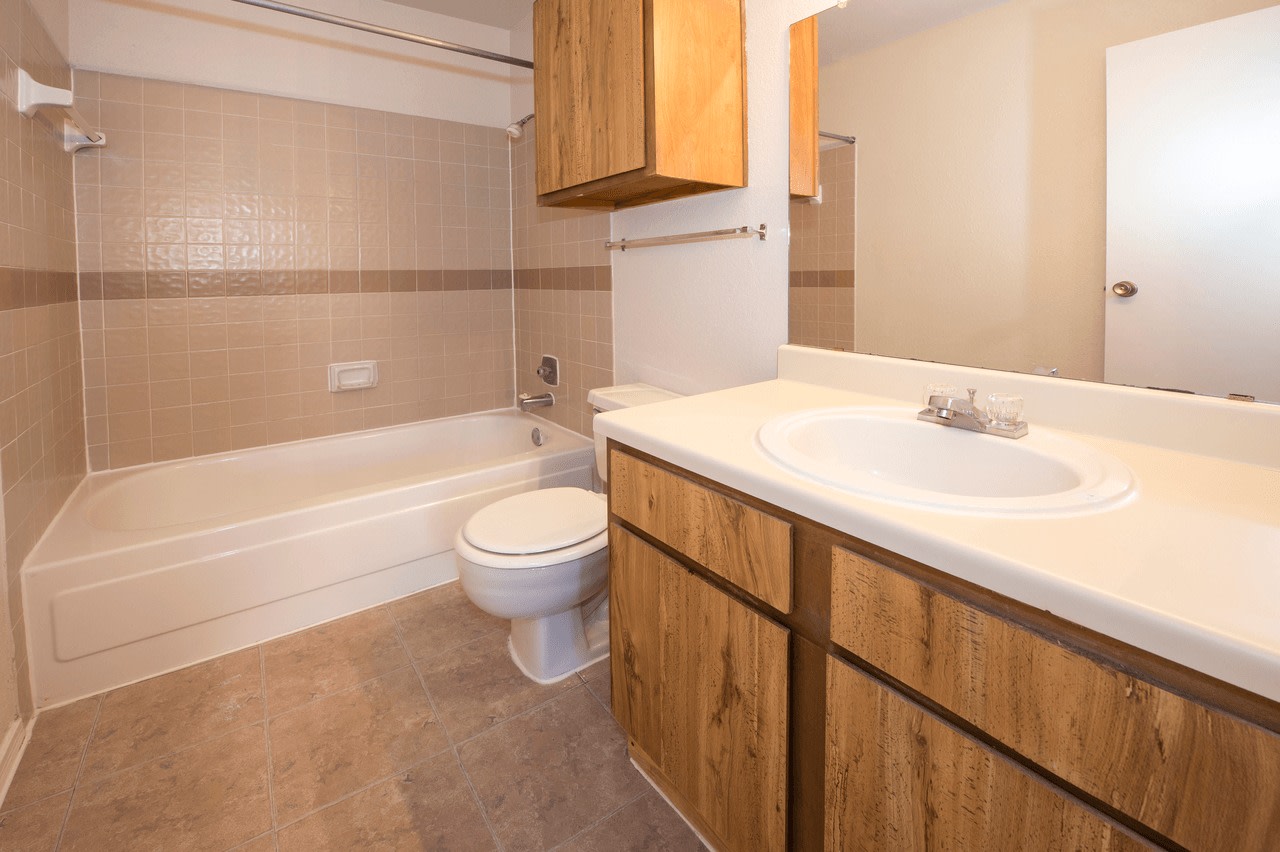 Elm Creek Apartments Image 5