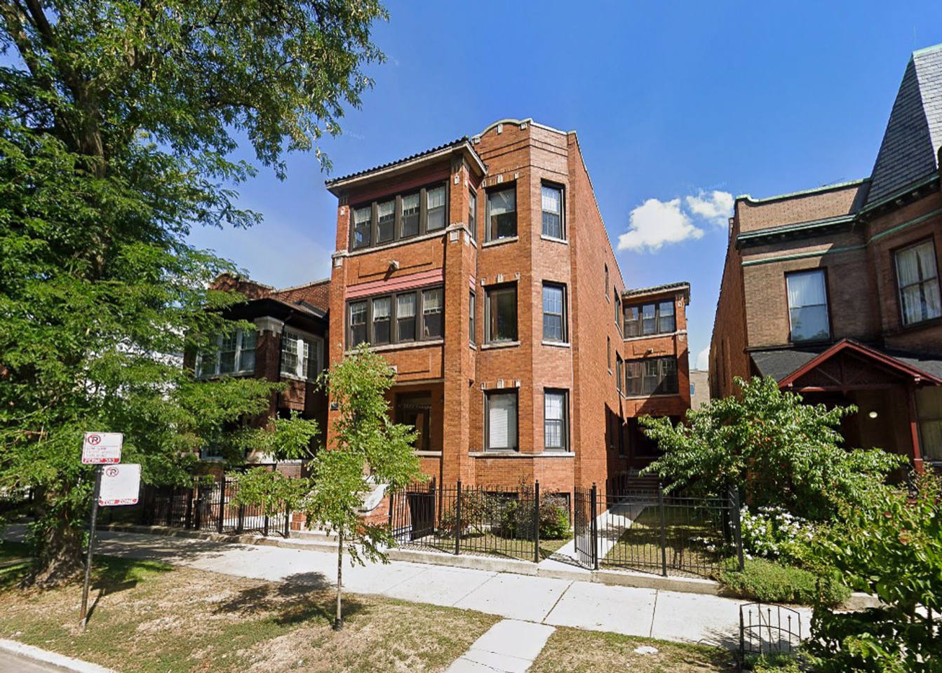 1436-38 W Addison Image 1
