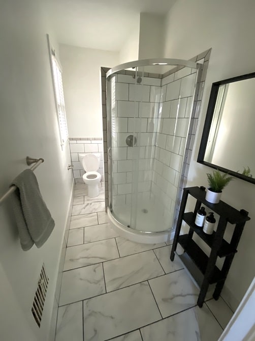 Baker Street Apartments Image 8