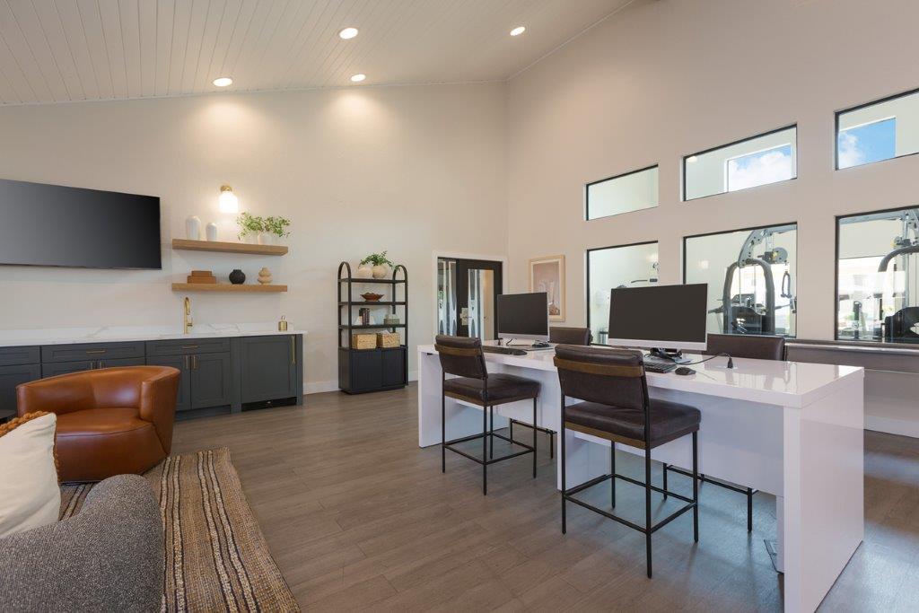 Reveal Apartments Image 26