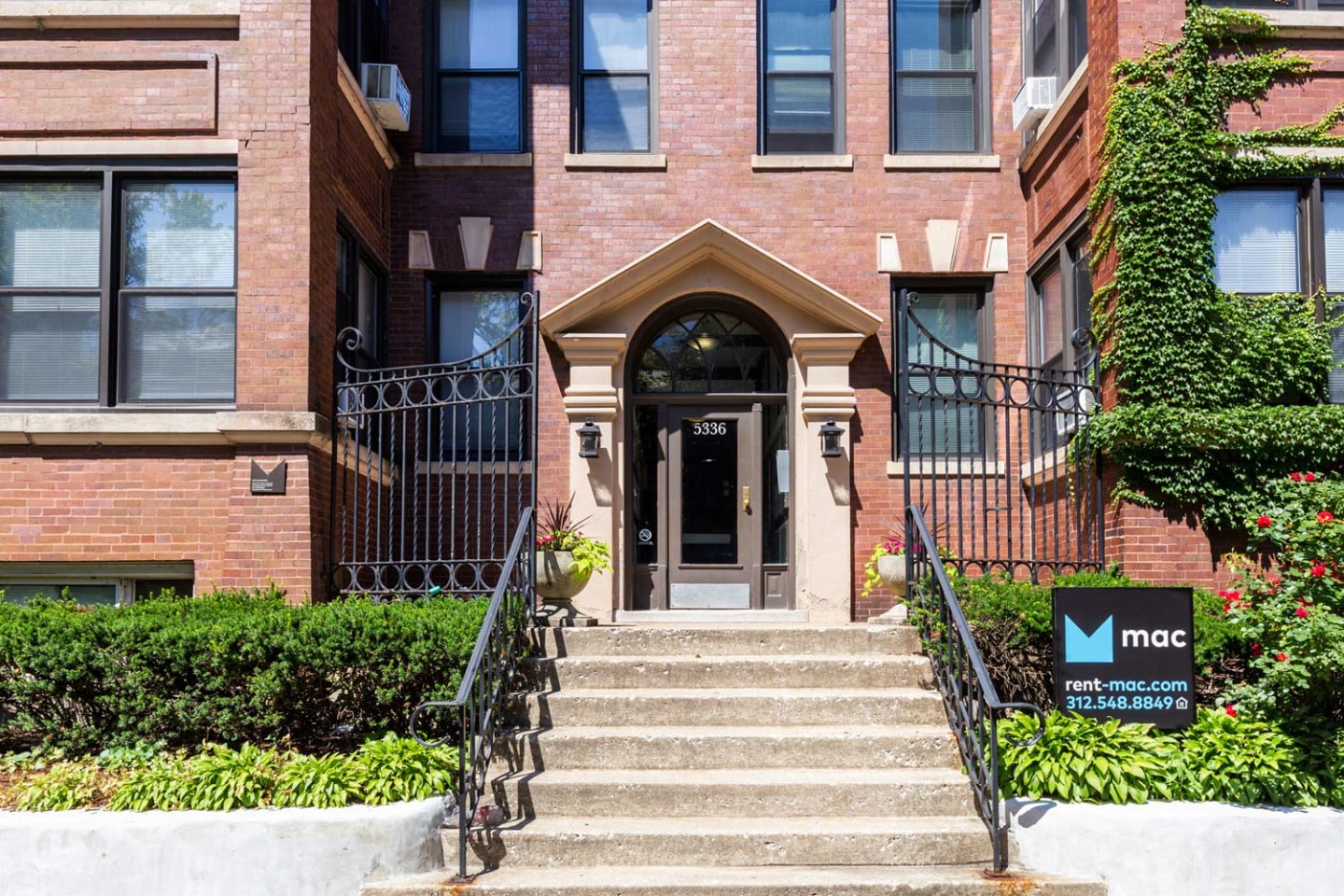 5336-5338 S. Hyde Park Boulevard Image 2