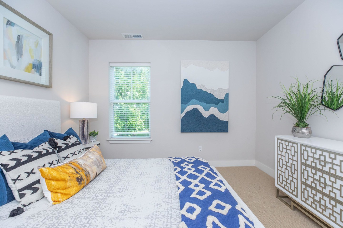 The Pointe at Dorset Crossing Image 33