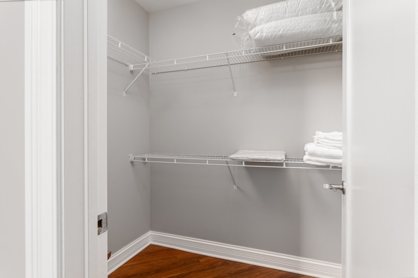 Somerset Place Apartments Image 49
