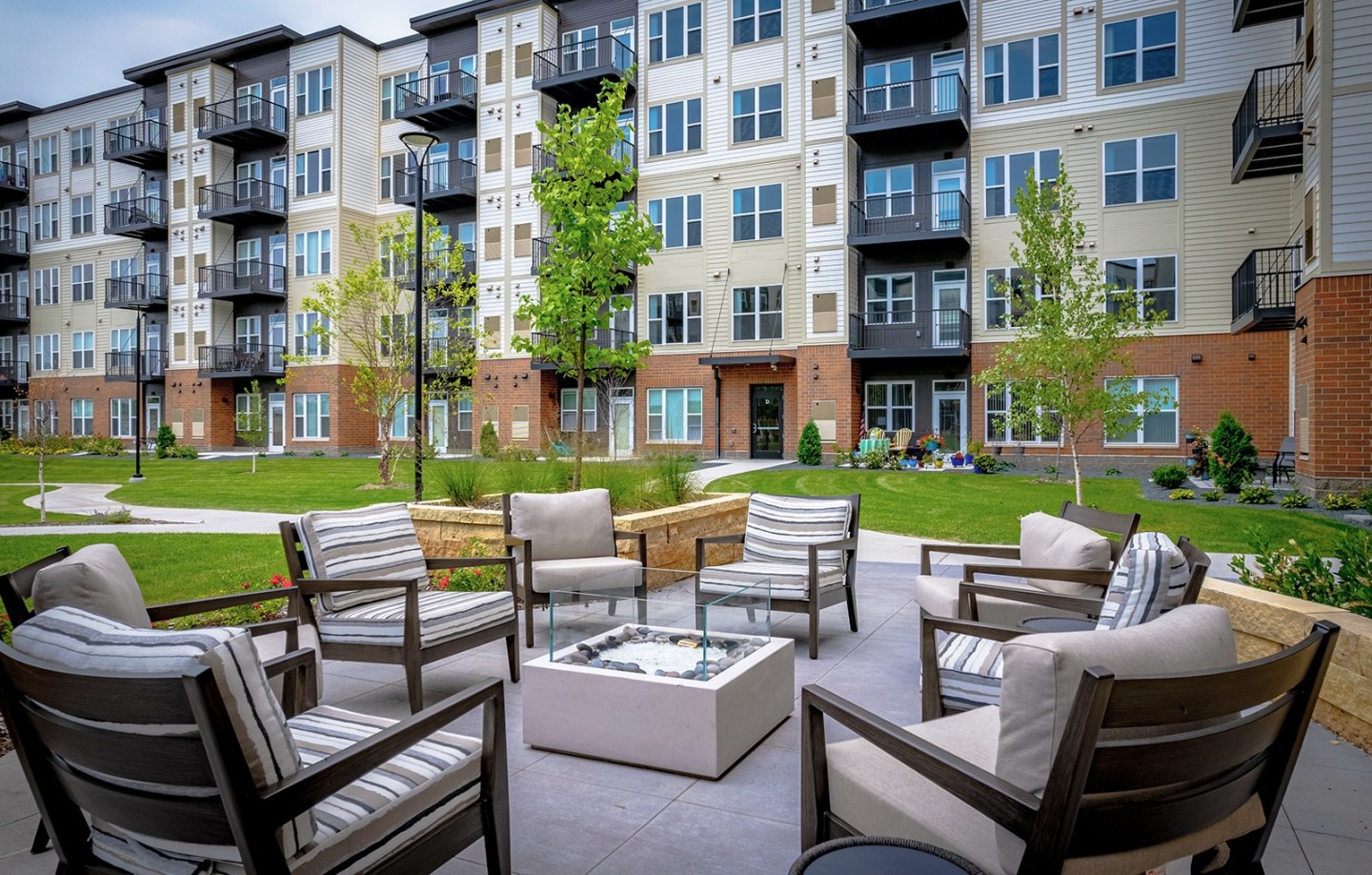 Legacy Commons at Signal Hills 55+ Apartments Image 5