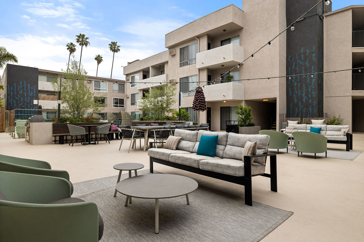 Lyric Apartments Image 12